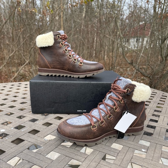 SOREL HARLOW LACE COZY 7 Women's Outdoor Boots Brown Leather Waterproof New - Picture 4 of 10
